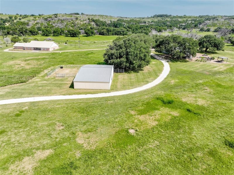 9051 Fm 205, Bluff Dale TX 76433 - Photo 28