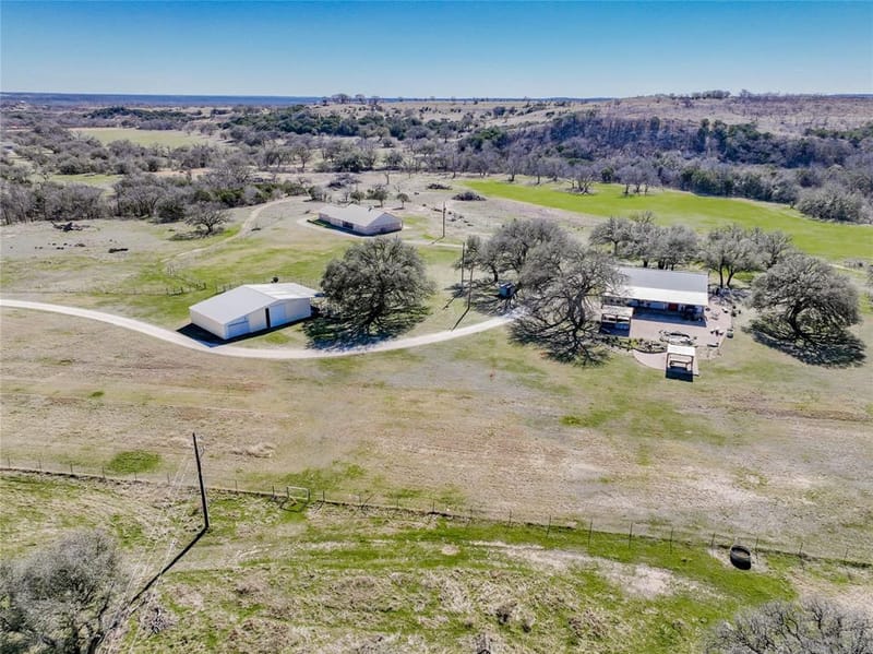 9051 Fm 205, Bluff Dale TX 76433 - Photo 10