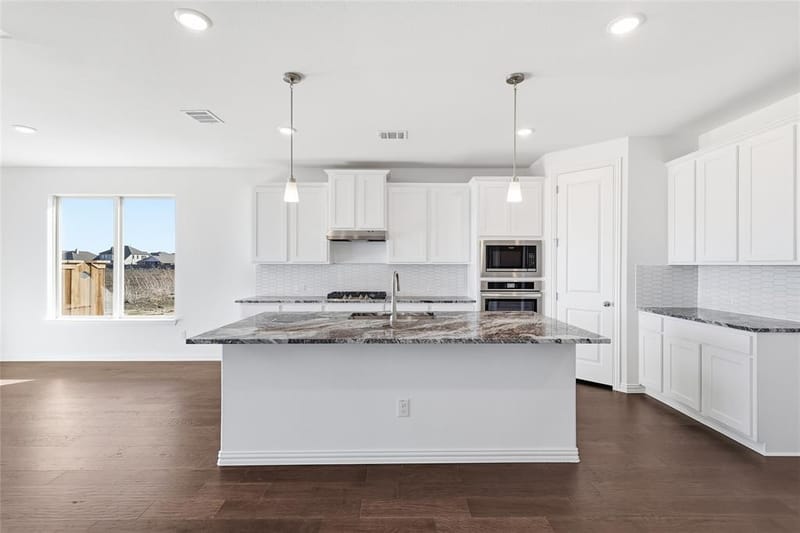 5908 Pebble Drive, Celina TX 75009 - Photo 4