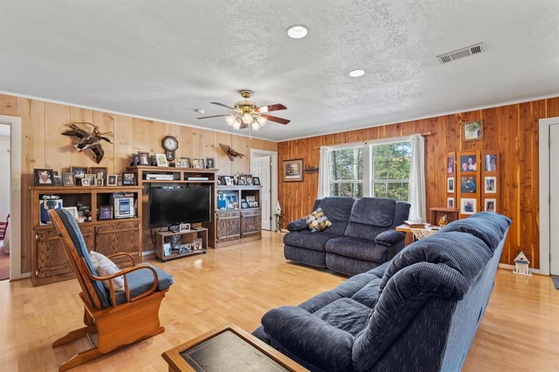 1393 County Road 2250, Ivanhoe TX 75447 - Photo 5