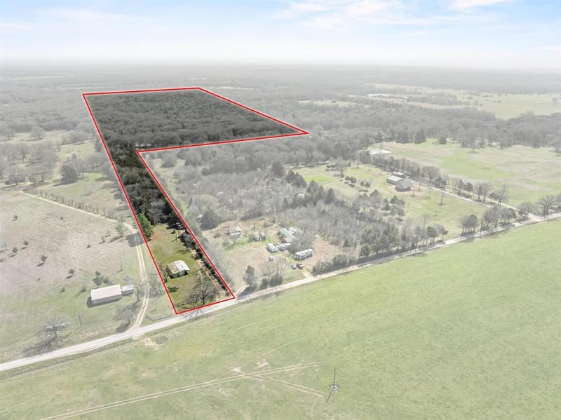 1393 County Road 2250, Ivanhoe TX 75447 - Photo 30
