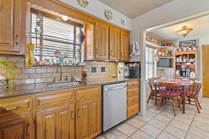 1133 County Road 426, Cleburne TX 76031 - Photo 27