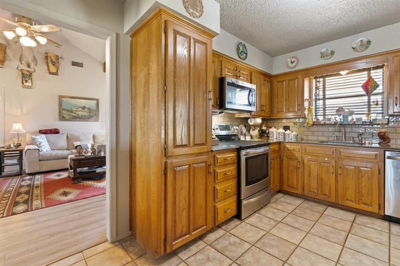 1133 County Road 426, Cleburne TX 76031 - Photo 26