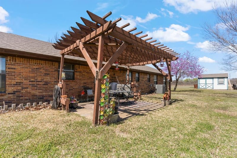 1133 County Road 426, Cleburne TX 76031 - Photo 20