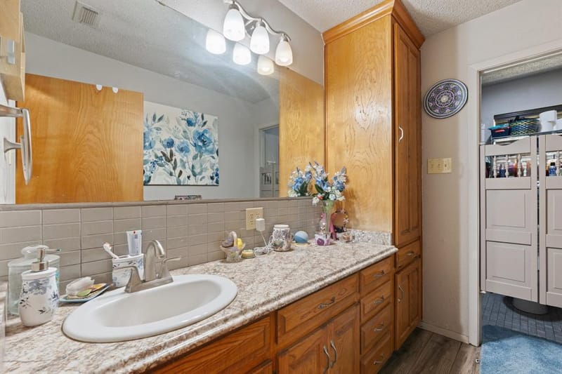 1133 County Road 426, Cleburne TX 76031 - Photo 34