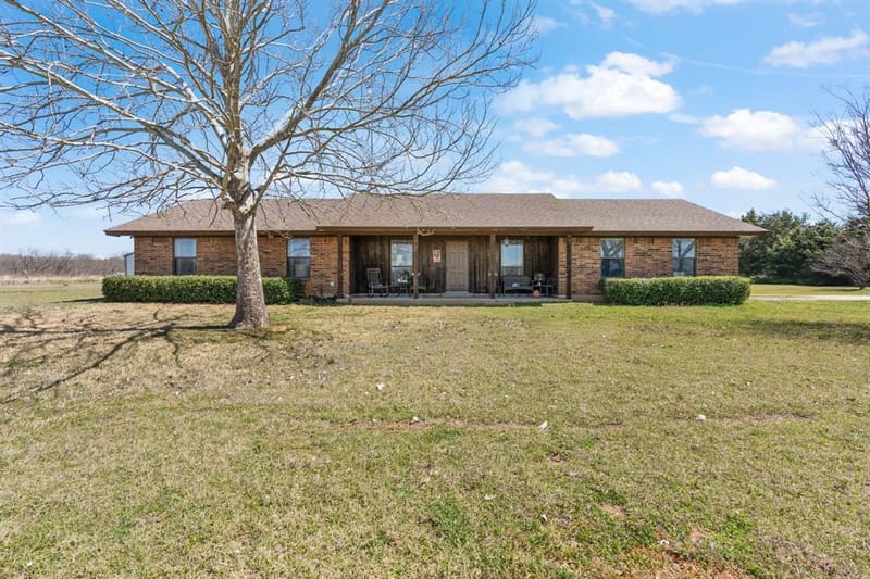 1133 County Road 426, Cleburne TX 76031 - Photo 10