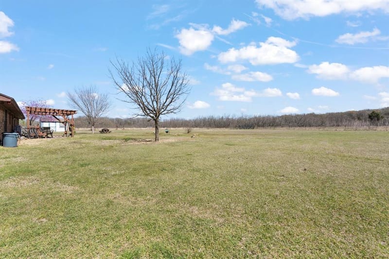 1133 County Road 426, Cleburne TX 76031 - Photo 14