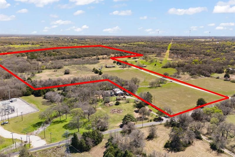 1133 County Road 426, Cleburne TX 76031 - Photo 8