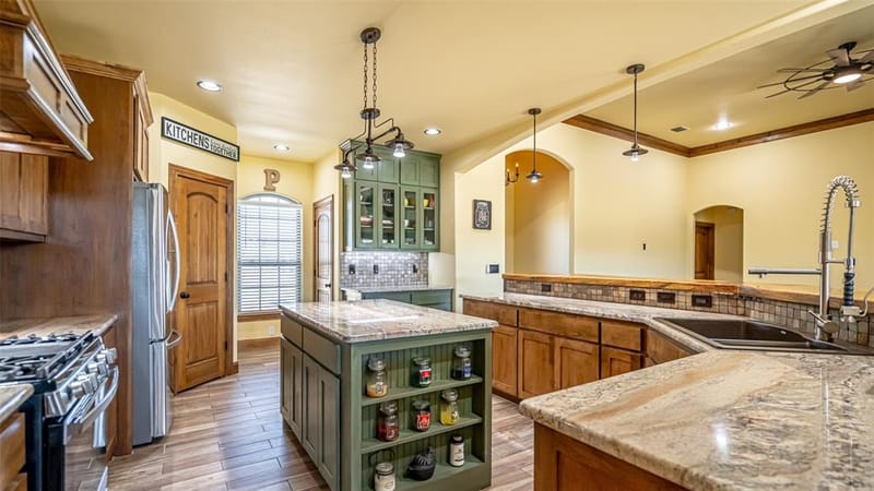 114 Woodlot Lane, Azle TX 76020 - Photo 13