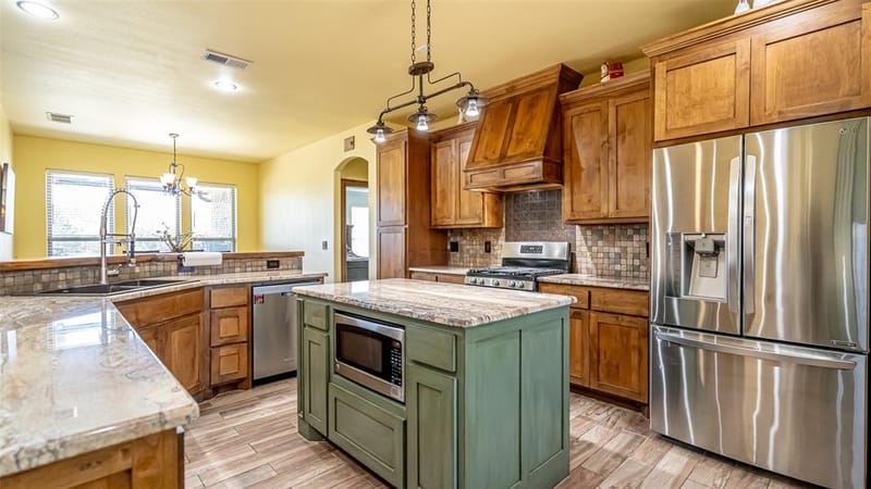 114 Woodlot Lane, Azle TX 76020 - Photo 12