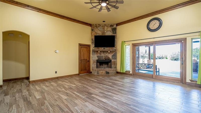 114 Woodlot Lane, Azle TX 76020 - Photo 9