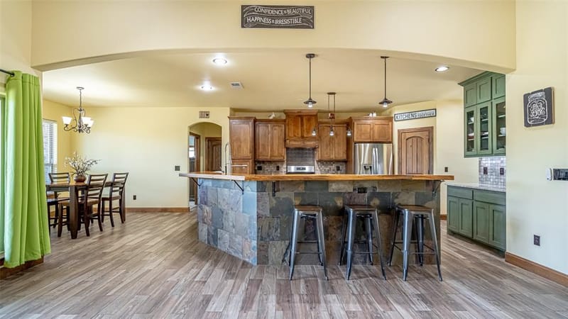 114 Woodlot Lane, Azle TX 76020 - Photo 11
