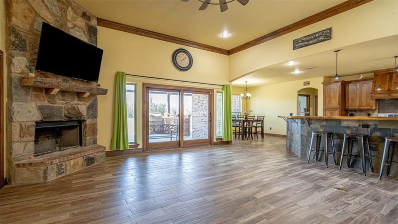 114 Woodlot Lane, Azle TX 76020 - Photo 8