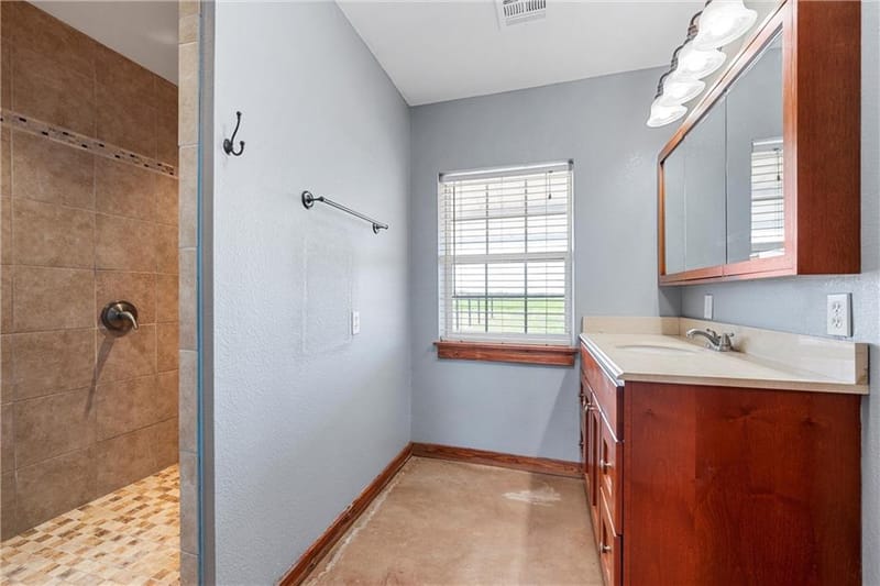 5730 Leroy Parkway, West TX 76691 - Photo 10