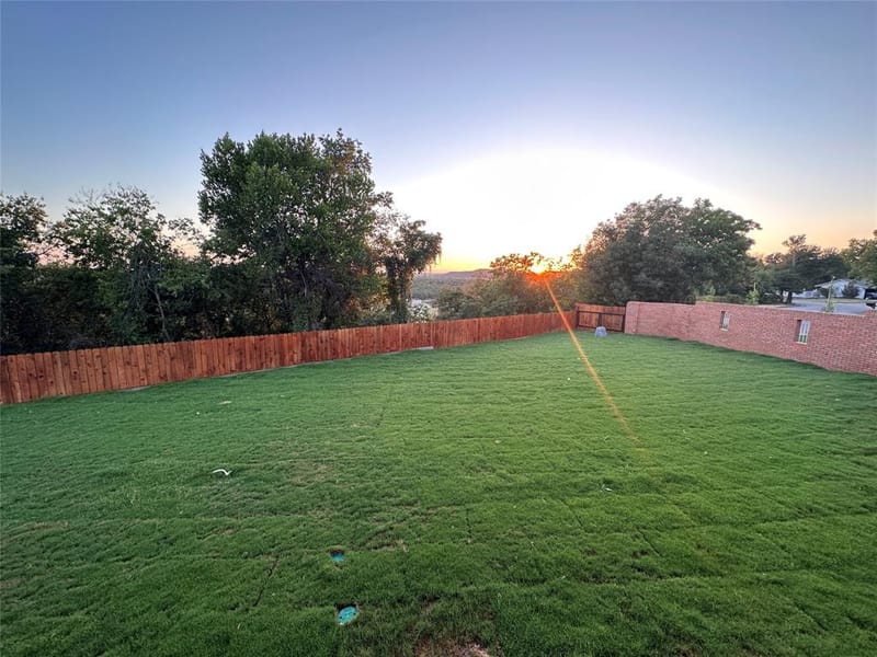 803 Lakeview Drive, Mineral Wells TX 76067 - Photo 36