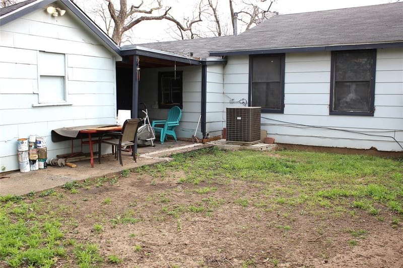 1090 N Race Street, Stephenville TX 76401 - Photo 15