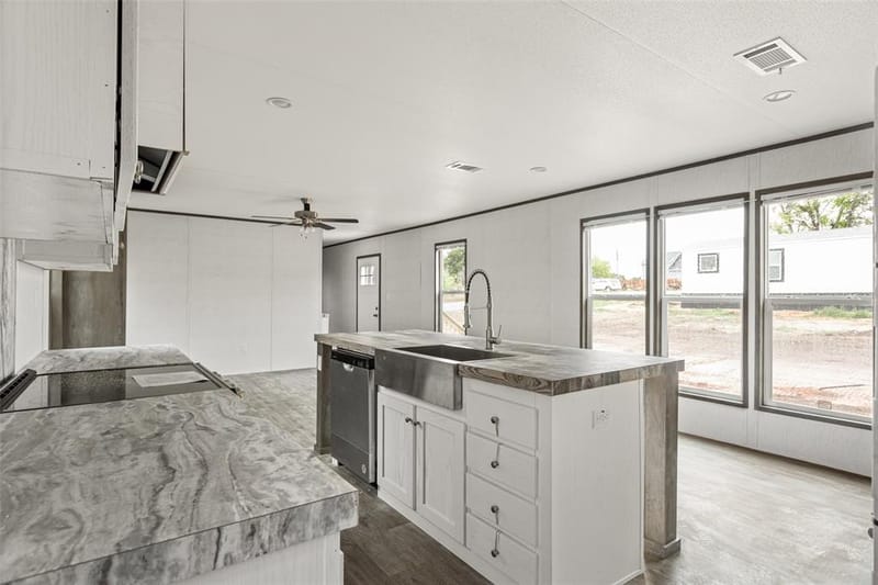 3606 Hilltop Road, Granbury TX 76048 - Photo 9