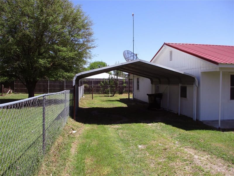 291 Skyline Drive, Emory TX 75440 - Photo 3