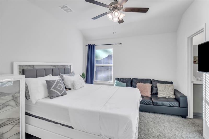 11221 Camelot Court, Aubrey TX 76227 - Photo 24
