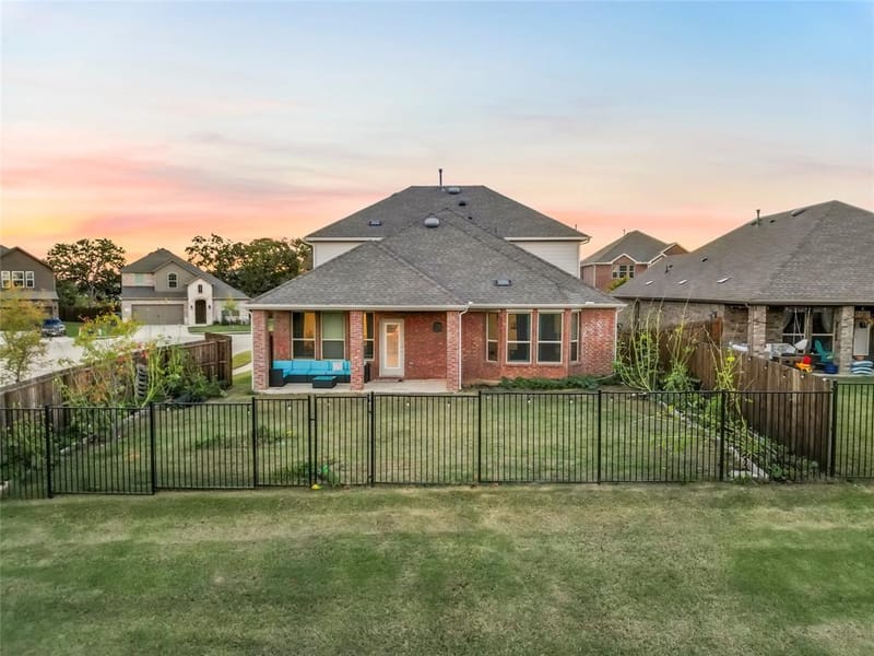 11221 Camelot Court, Aubrey TX 76227 - Photo 34