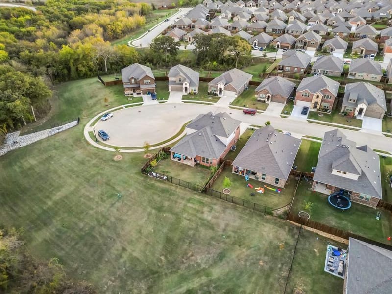 11221 Camelot Court, Aubrey TX 76227 - Photo 31