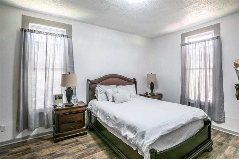 717 Park Drive, Hillsboro TX 76645 - Photo 9