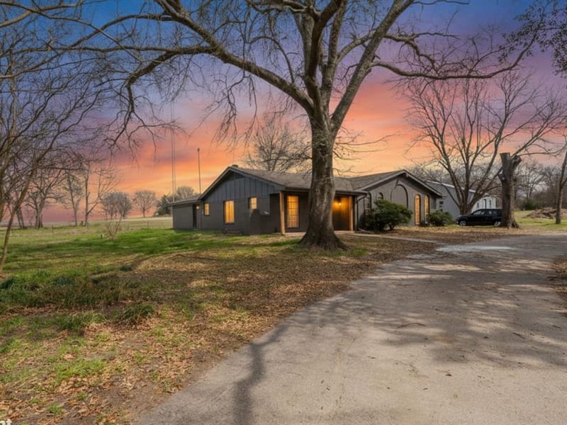 530 County Road 1123, Fruitvale TX 75127 - Photo 2