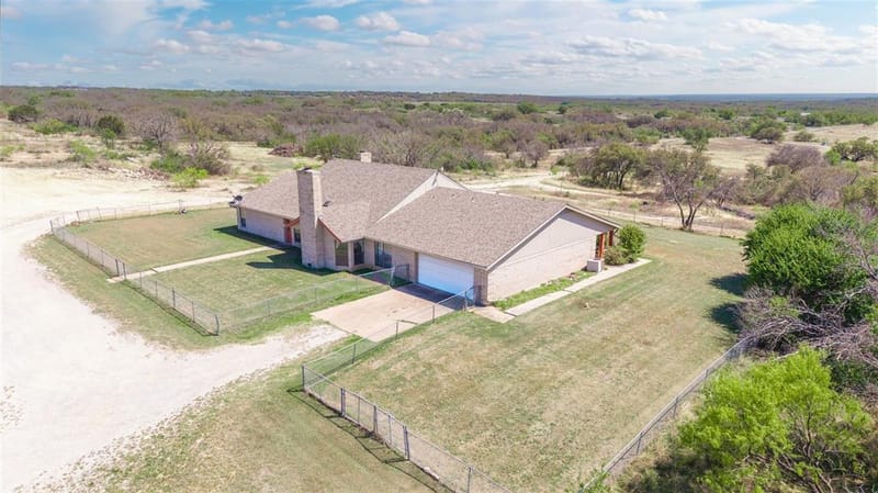 8301 County Road 351, Blanket TX 76432 - Photo 3