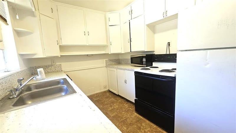 2621 N Locust Street, Denton TX 76209 - Photo 12