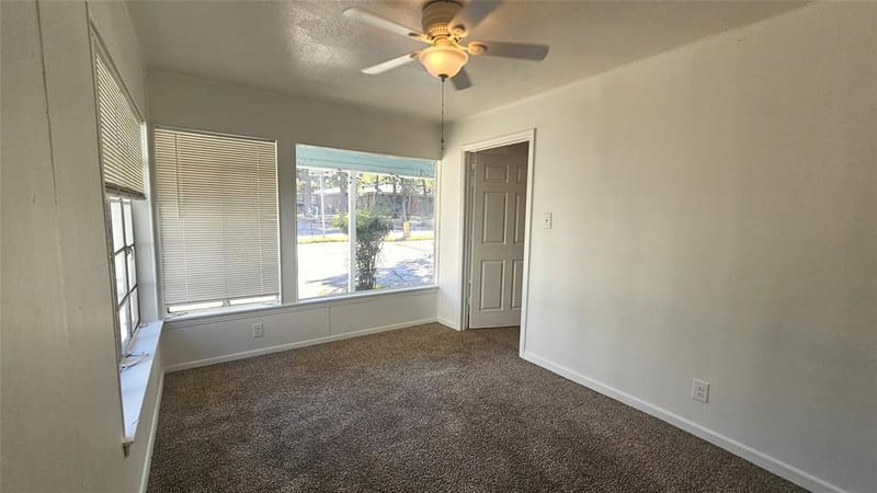 2621 N Locust Street, Denton TX 76209 - Photo 9