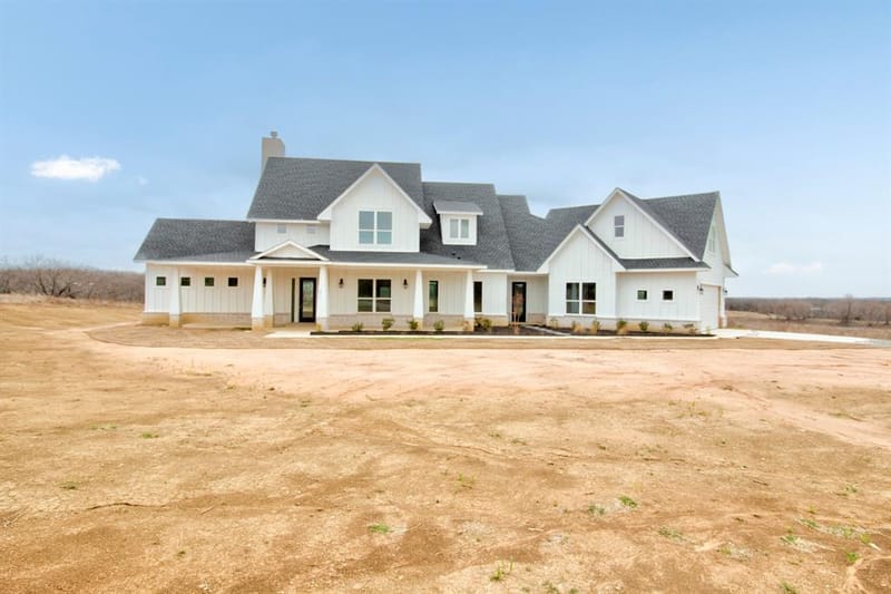 117 Mustang Springs Circle, Sunset TX 76270 - Photo 6