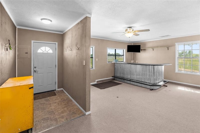 9518 County Road 913, Godley TX 76044 - Photo 23