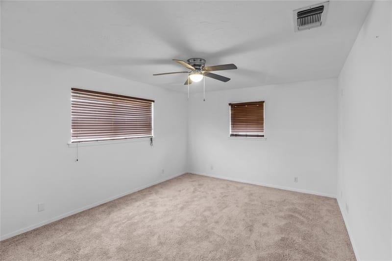 9518 County Road 913, Godley TX 76044 - Photo 20