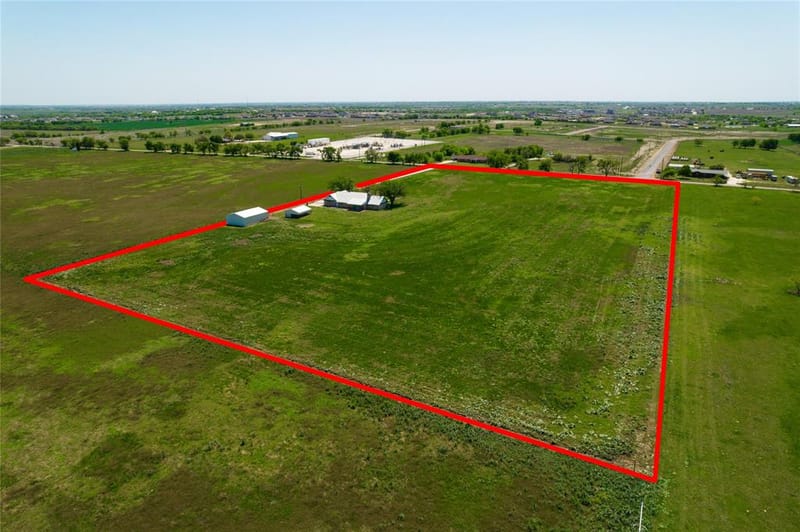 9518 County Road 913, Godley TX 76044 - Photo 34