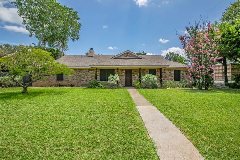 14007 Harbor Drive, Woodway TX 76712