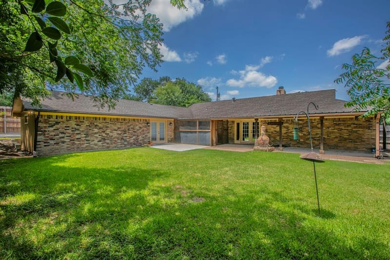 14007 Harbor Drive, Woodway TX 76712 - Photo 24