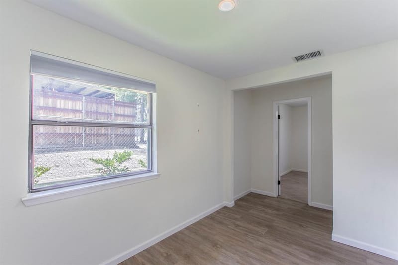 14007 Harbor Drive, Woodway TX 76712 - Photo 18