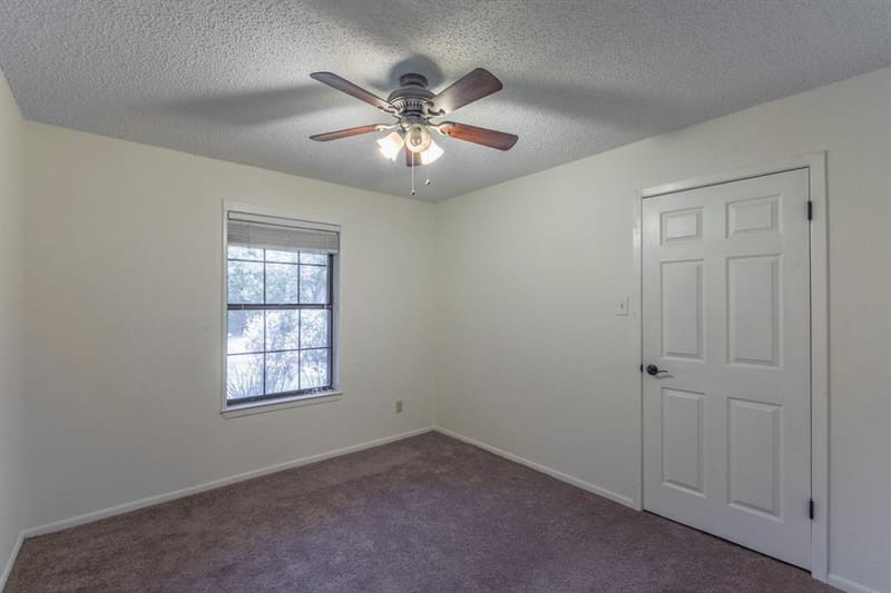 14007 Harbor Drive, Woodway TX 76712 - Photo 15