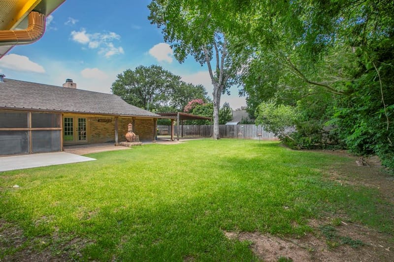 14007 Harbor Drive, Woodway TX 76712 - Photo 25