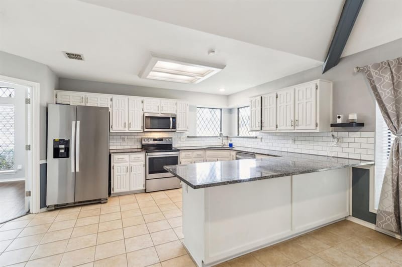3305 Ridge Oak Drive, Garland TX 75044 - Photo 13