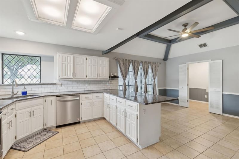 3305 Ridge Oak Drive, Garland TX 75044 - Photo 12