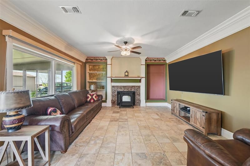 222 Fox Road, Weatherford TX 76088 - Photo 12