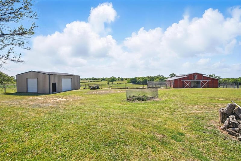 222 Fox Road, Weatherford TX 76088 - Photo 34
