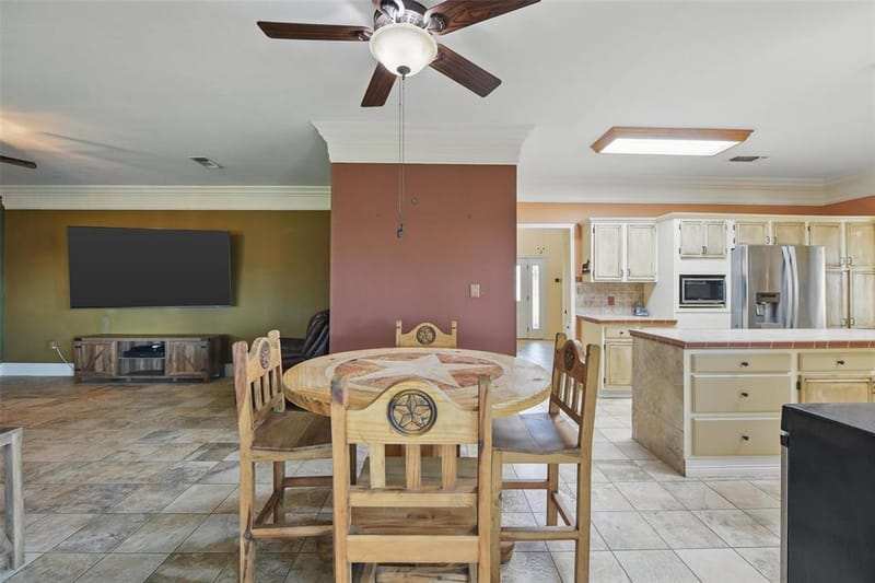 222 Fox Road, Weatherford TX 76088 - Photo 11
