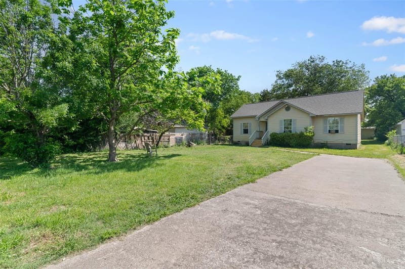 5344 Larimore Lane, Dallas TX 75236