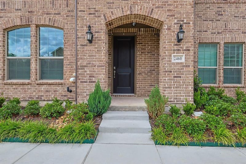 2460 Merriweather Lane, Flower Mound TX 75028 - Photo 2