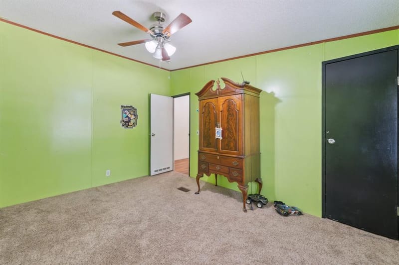 4810 Orange Blossom Street, Granbury TX 76048 - Photo 19