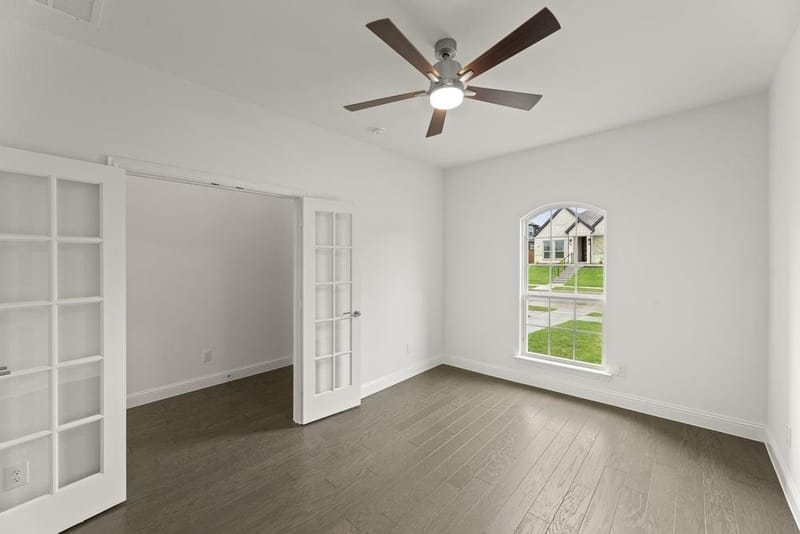 12710 Meadow Glen, Rowlett TX 75089 - Photo 3