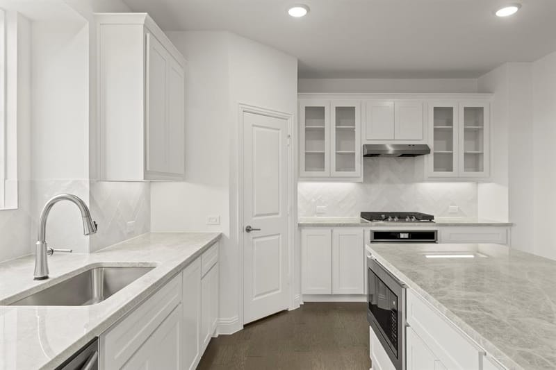 12710 Meadow Glen, Rowlett TX 75089 - Photo 8