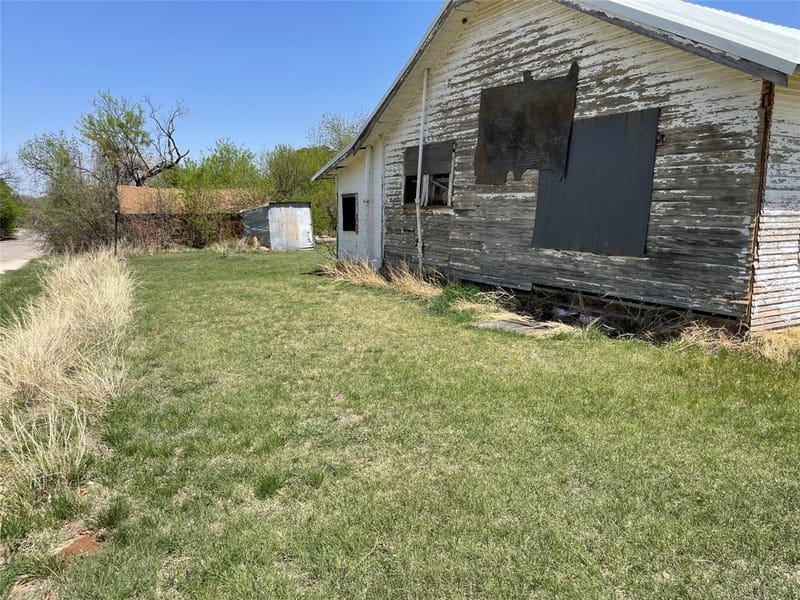816 W Elliott Street, Breckenridge TX 76424 - Photo 5